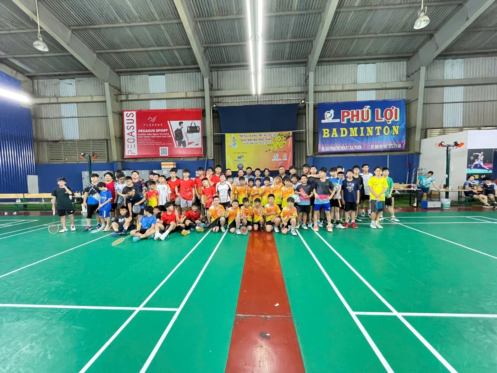 HỆ THỐNG CẦU LÔNG CHI NHÁNH 1